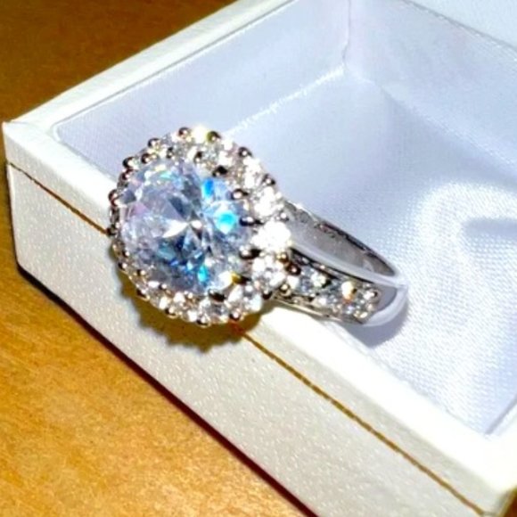 Diamond Cocktail Ring from Nordstrom CZ & Sterling Silver SZ 7 - NEW! - Picture 3 of 7